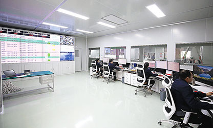 央媒持續(xù)關(guān)注 虹潤再增信心--新華社客戶端專題報道巜福建順昌虹潤儀表的國產(chǎn)化之路》，生動描述虹潤公司近年走過的成功之路